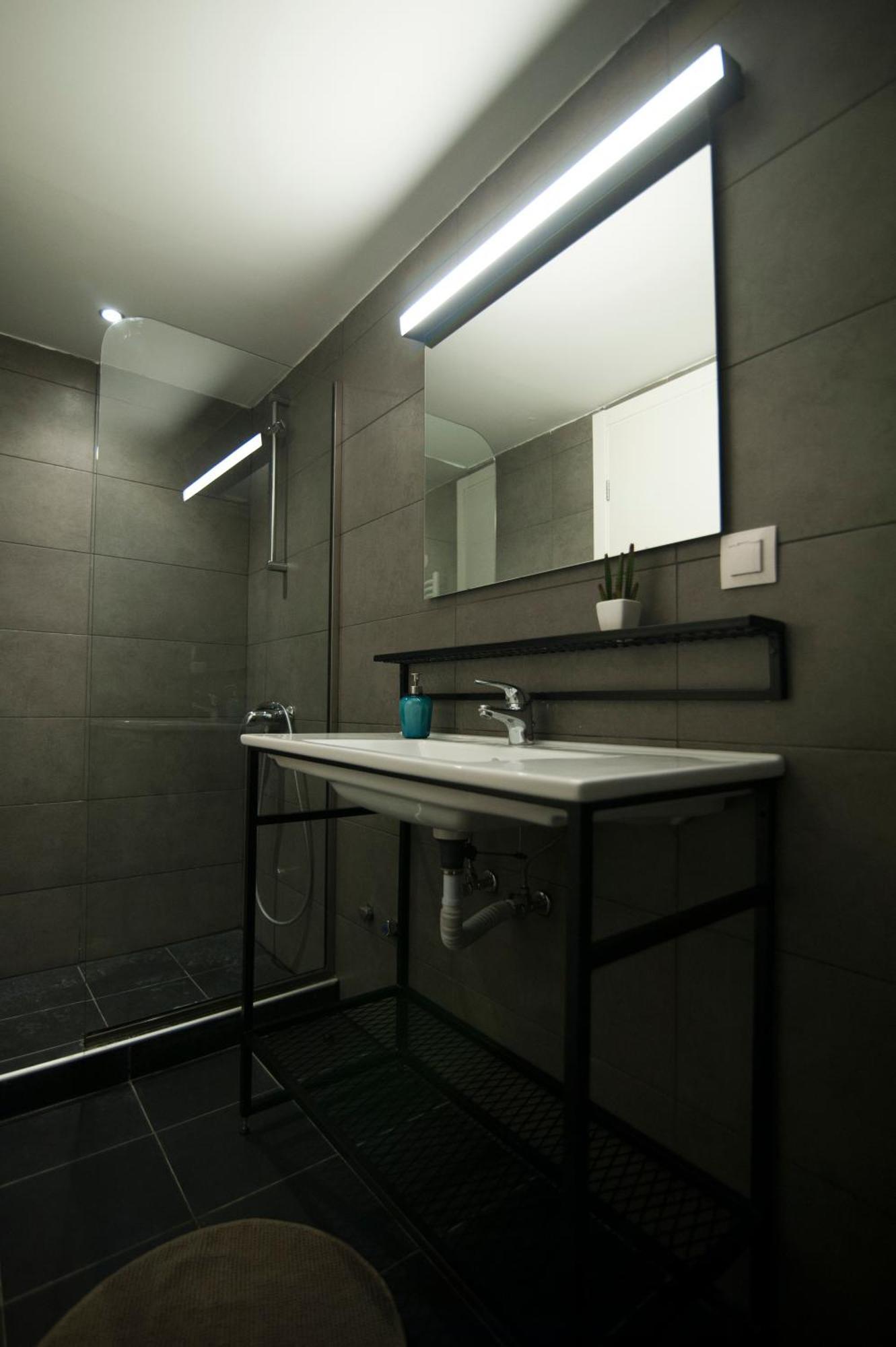 Mazi Rooms Venizelou Szaloniki Szoba fotó
